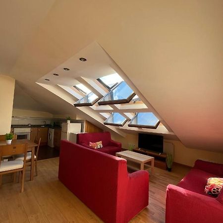 Apartamentosarturo Llanes Laplaza Atico Centrico ภายนอก รูปภาพ