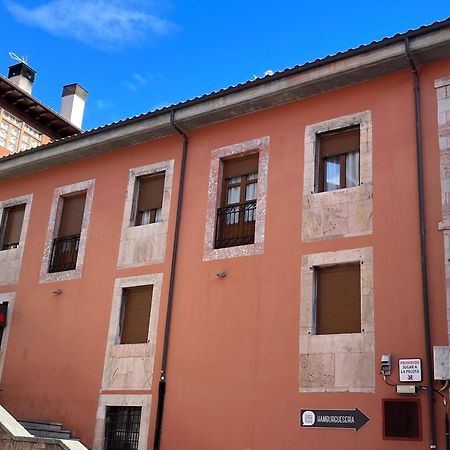 Apartamentosarturo Llanes Laplaza Atico Centrico ภายนอก รูปภาพ