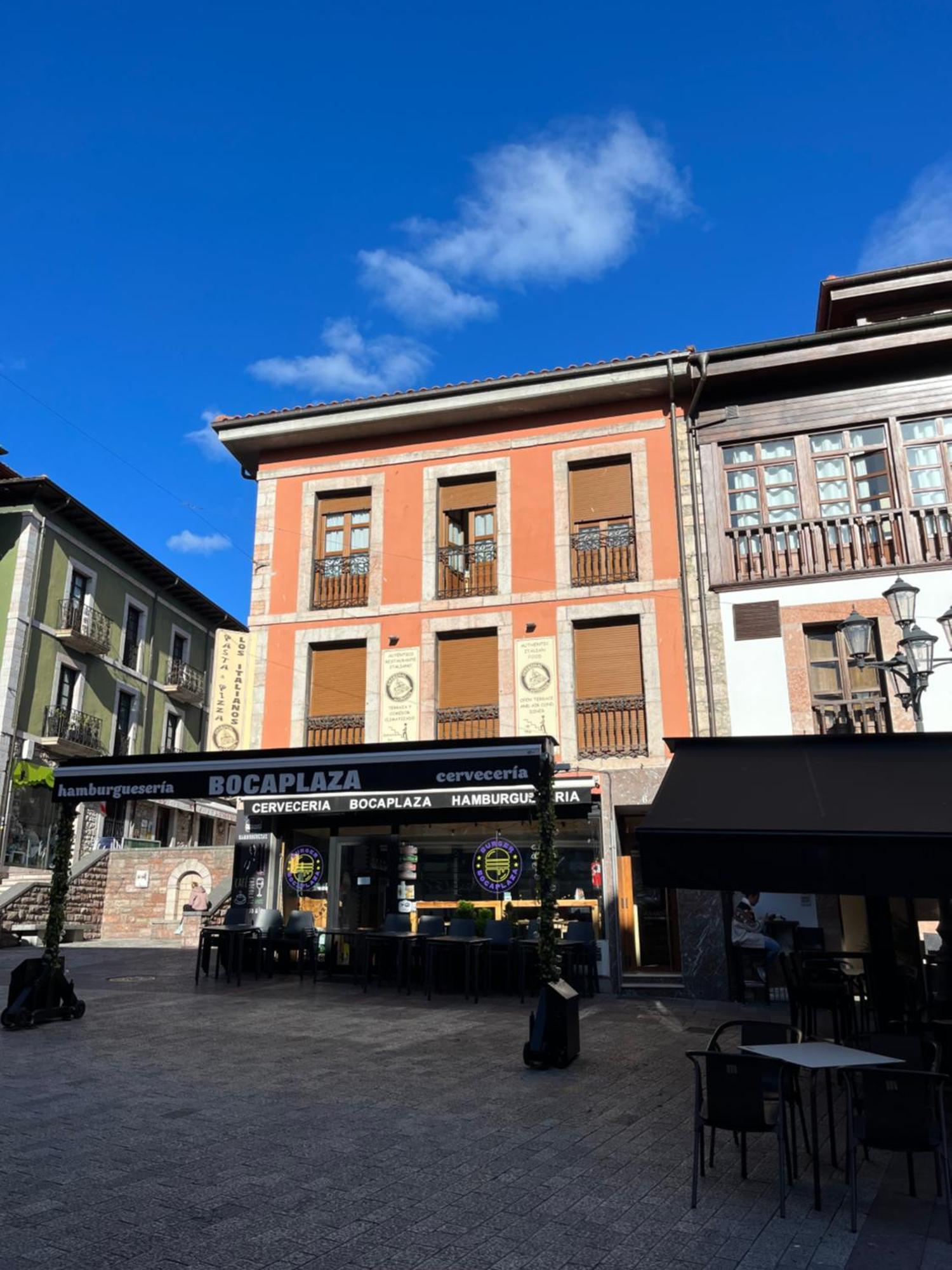 Apartamentosarturo Llanes Laplaza Atico Centrico ภายนอก รูปภาพ